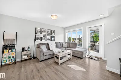 Interior photo 4 of #95 1530 TAMARACK BV NW