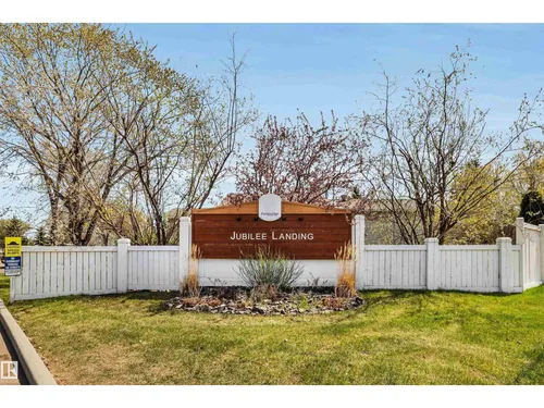 1600 Jubilee CR, Sherwood Park - $139,000