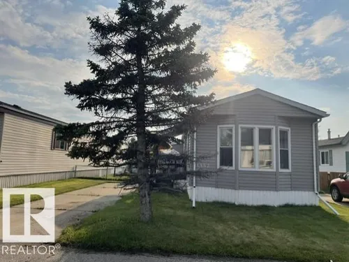 1352 Lakewood Cross, Sherwood Park - $99,900