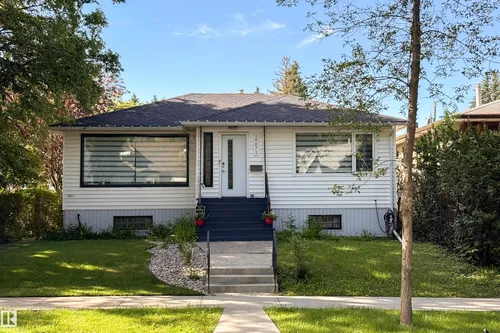 10671 63 AV NW, Edmonton - $525,000