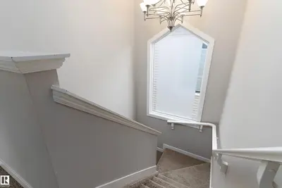 Interior photo 4 of 1312 26 AV NW