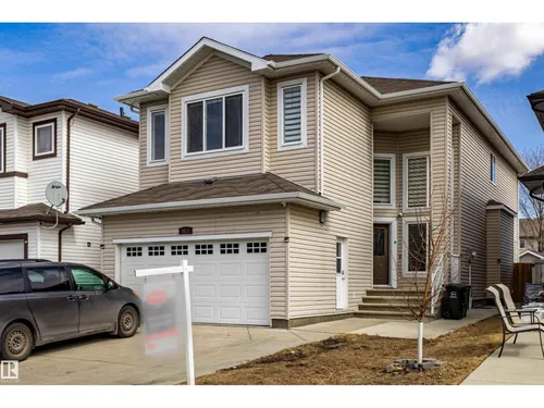3611 14 ST NW, Edmonton - $729,900