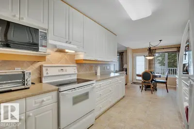Interior photo 4 of 221 Ravine VI