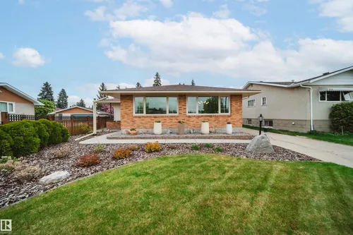 5431 113A ST NW, Edmonton - $899,800