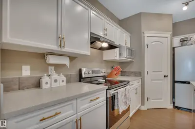 Interior photo 3 of 2289 AUSTIN WY SW