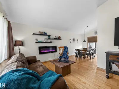 Interior photo 4 of 154 PINE ST