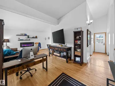 Interior photo 2 of 154 PINE ST