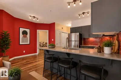 Interior photo 3 of #303 10611 117 ST NW