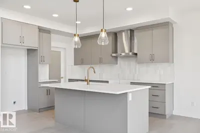 Interior photo 2 of 5033 Cawsey LI SW
