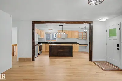 Interior photo 3 of 160 Mission AV