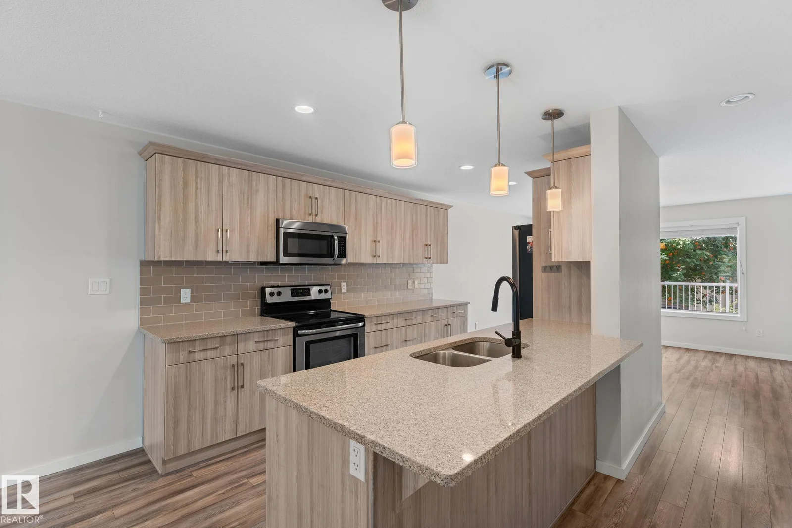 11840 122 ST NW, Edmonton - 3 bedroom Townhouse for sale