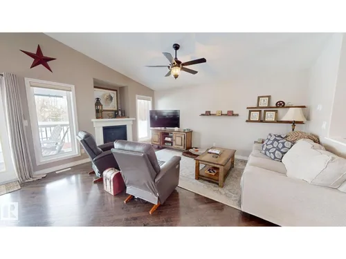 3520 45 ST, Drayton Valley - $585,900