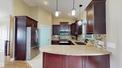 Interior photo 4 of 3809 52 AV
