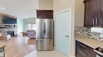 Interior photo 3 of 3809 52 AV