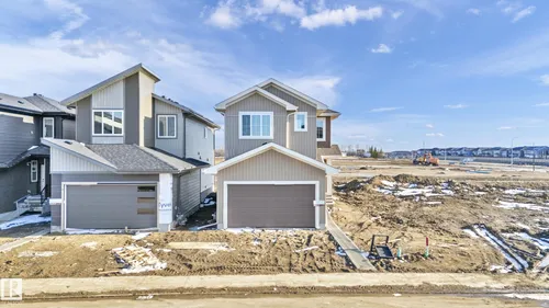 4915 17 AVENUE SW, Edmonton - $649,900