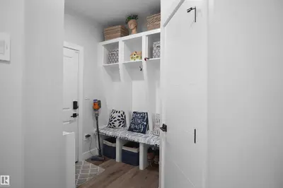Interior photo 3 of 4709 CHARLES BAY BA SW