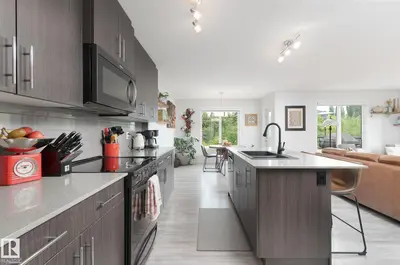 Interior photo 3 of 1757 WESTERRA LO