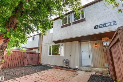 Interior photo 1 of #9 14230 80 ST NW