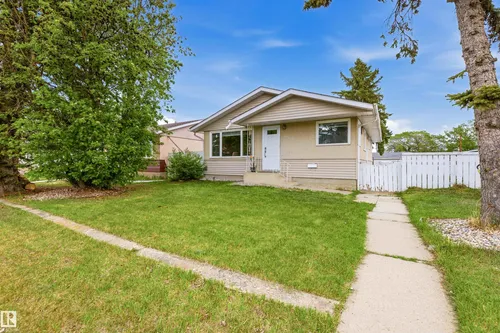 8911 169 ST NW NW, Edmonton - $479,900
