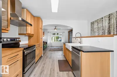Interior photo 3 of 11834 59 ST NW