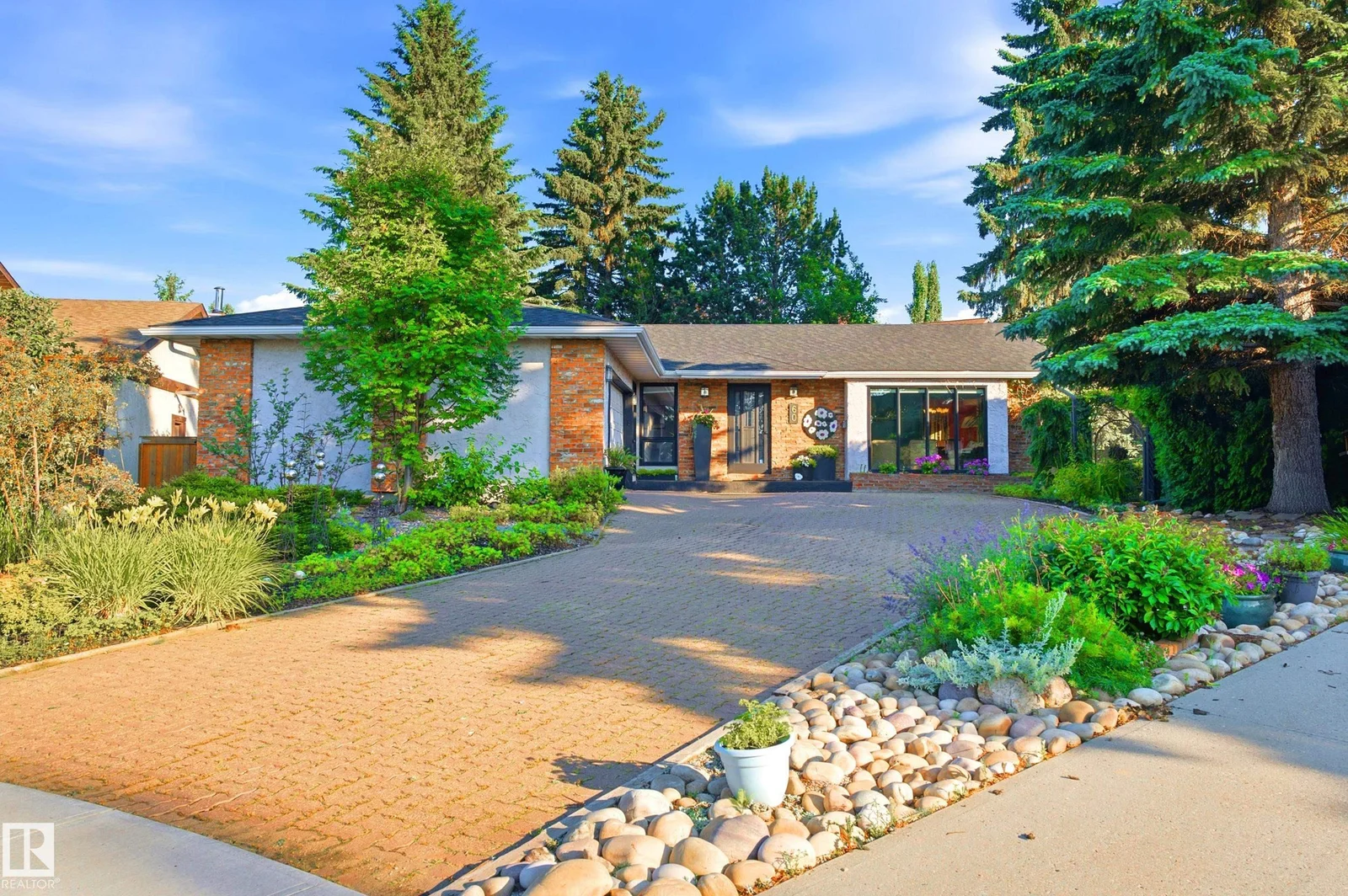 60 WOODLAKE CO, Sherwood Park - 4 bedroom Detached Single Family for sale
