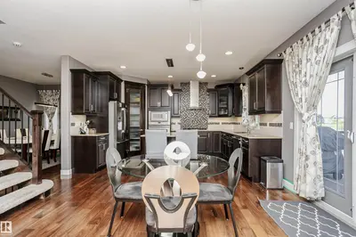 Interior photo 3 of 15848 13 AV SW