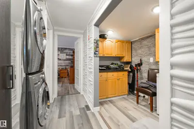 Interior photo 4 of 13 The Parkway NW