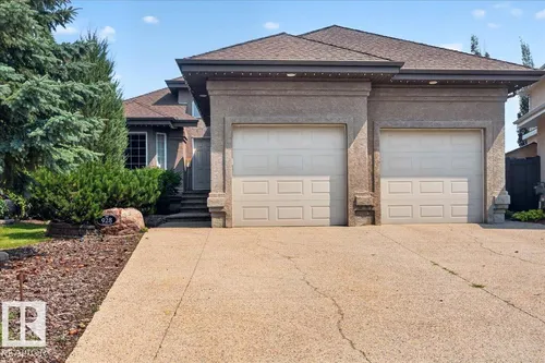 928 THOMPSON PL NW, Edmonton - $749,900