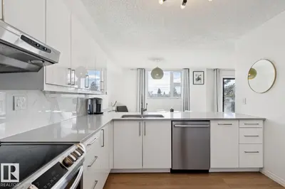 Interior photo 1 of #401 10545 SASKATCHEWAN DR NW