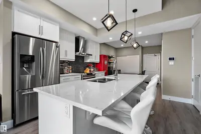 Interior photo 3 of #119 524 Griesbach PR NW NW