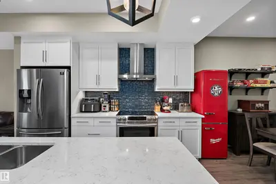Interior photo 4 of #119 524 Griesbach PR NW NW