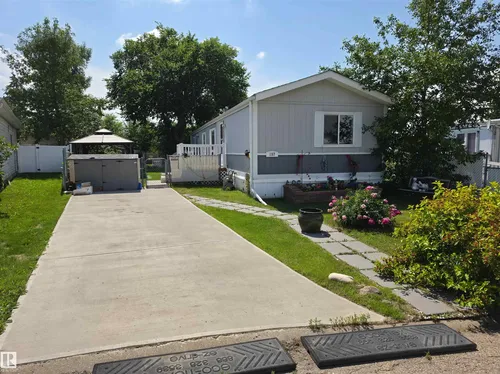 157 LEE RIDGE RD NW, Edmonton - $239,900