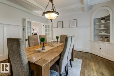 Interior photo 4 of 11619 SASKATCHEWAN DR NW