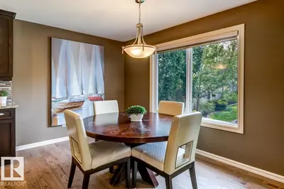 Interior photo 3 of 854 CHAHLEY WY NW