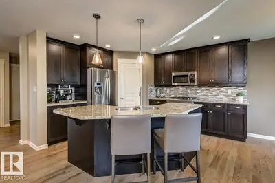 Interior photo 4 of 854 CHAHLEY WY NW