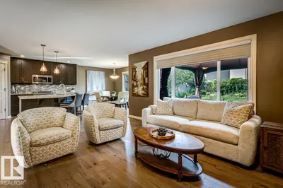 Interior photo 2 of 854 CHAHLEY WY NW