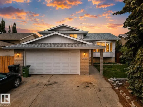 2832 35 ST NW, Edmonton - $469,000