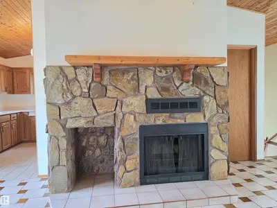 Interior photo 3 of #12 53220 RGE ROAD 15