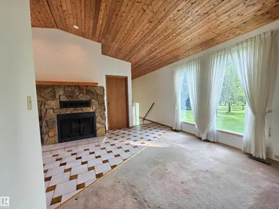 Interior photo 2 of #12 53220 RGE ROAD 15