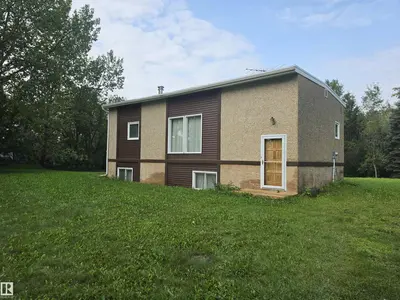 Interior photo 1 of #12 53220 RGE ROAD 15