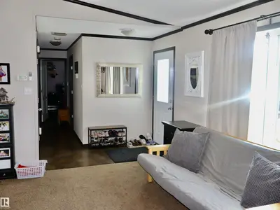 Interior photo 3 of 59019 RGE RD 35