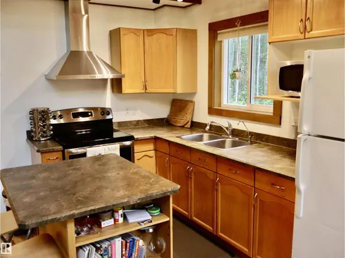 #20 59316 RR 54, Rural Barrhead County - $284,900