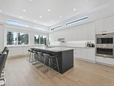 Interior photo 4 of 25015 TWP ROAD 544A