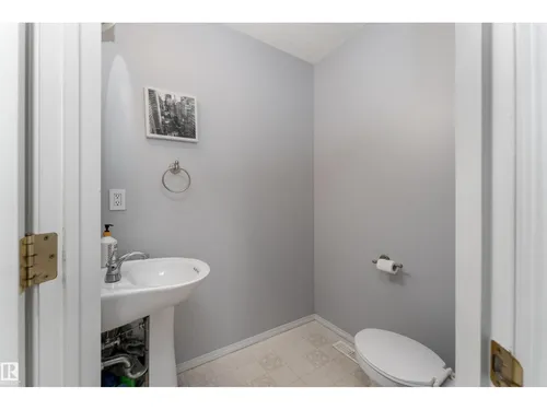 #2 13403 CUMBERLAND RD NW, Edmonton - $322,000