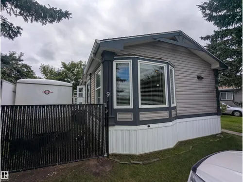 9 West View BV NW NW, Edmonton - $100,000