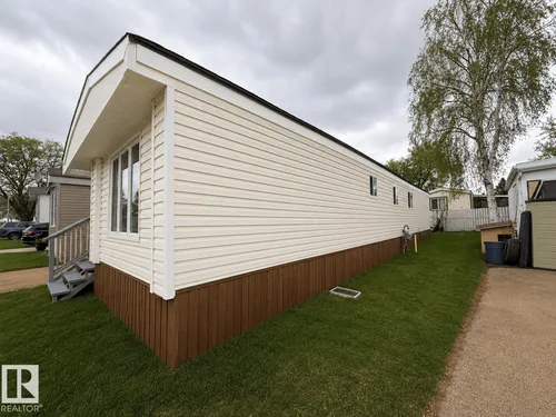 20 West View BV NW, Edmonton - $109,900
