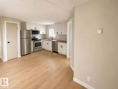 Interior photo 4 of 20 West View BV NW