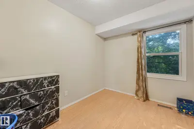 Interior photo 4 of 203B HOMESTEAD CR NW