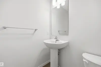 Photo 3 of 19112 22 AV NW