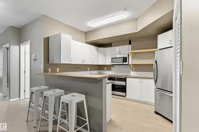 Photo 4 of #417 10717 83 AV NW
